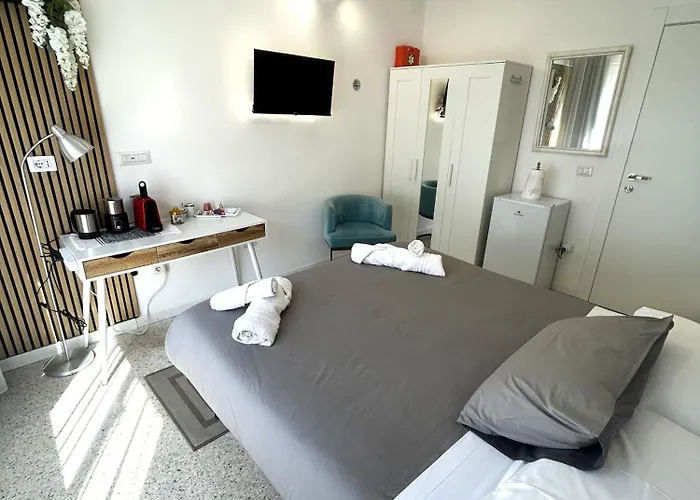 Urban Rifugio - Privata Con Bagno Vicino Eur Appartamento